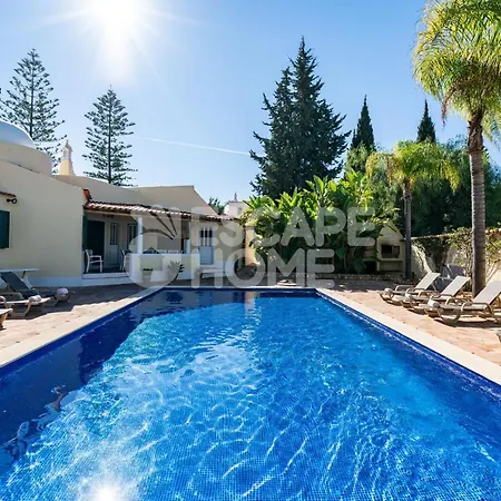 Quinta Do Vale Formoso * Armação de Pêra